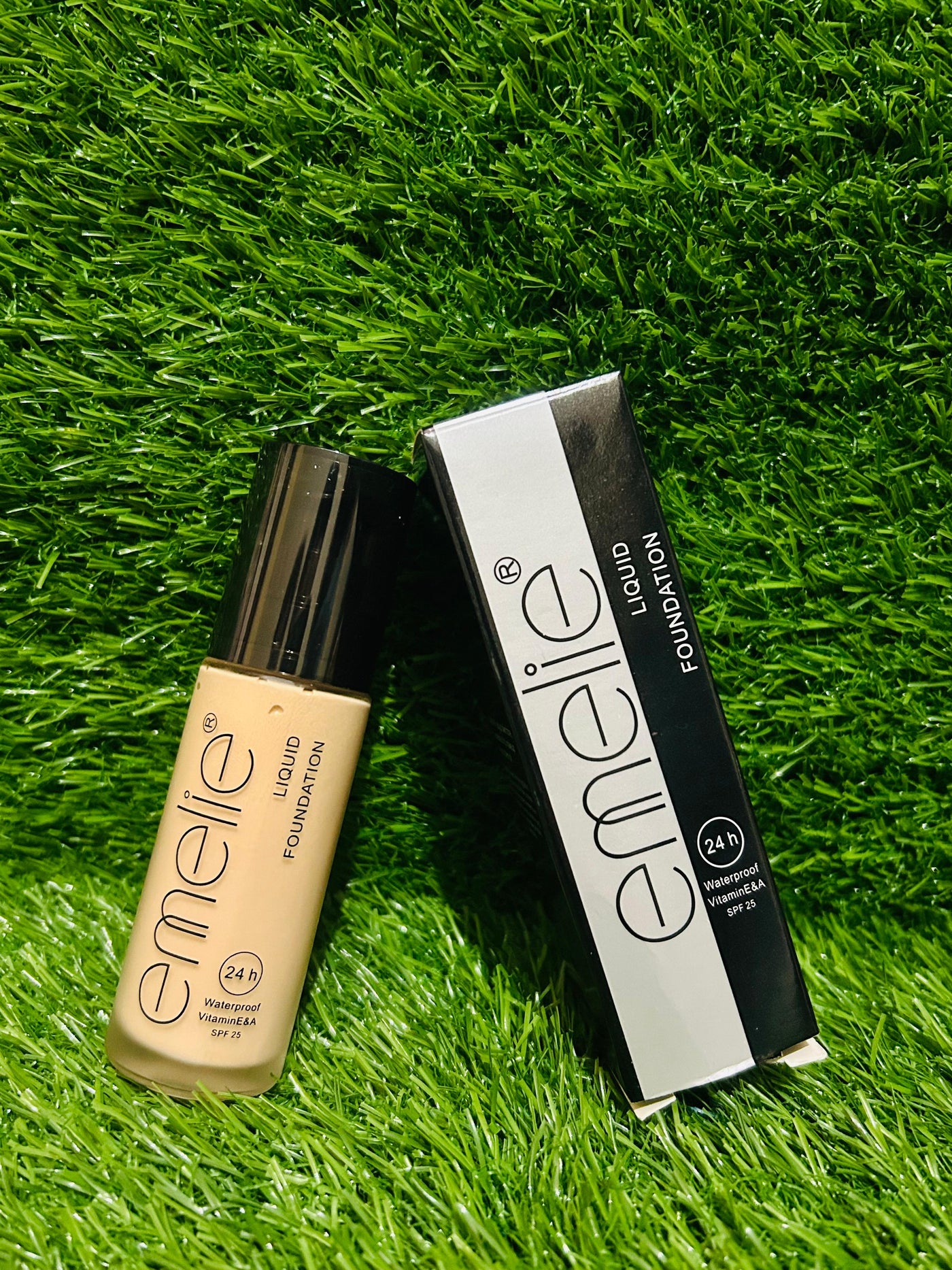 Emelie Waterproof And Long Lasting Liquid Foundation